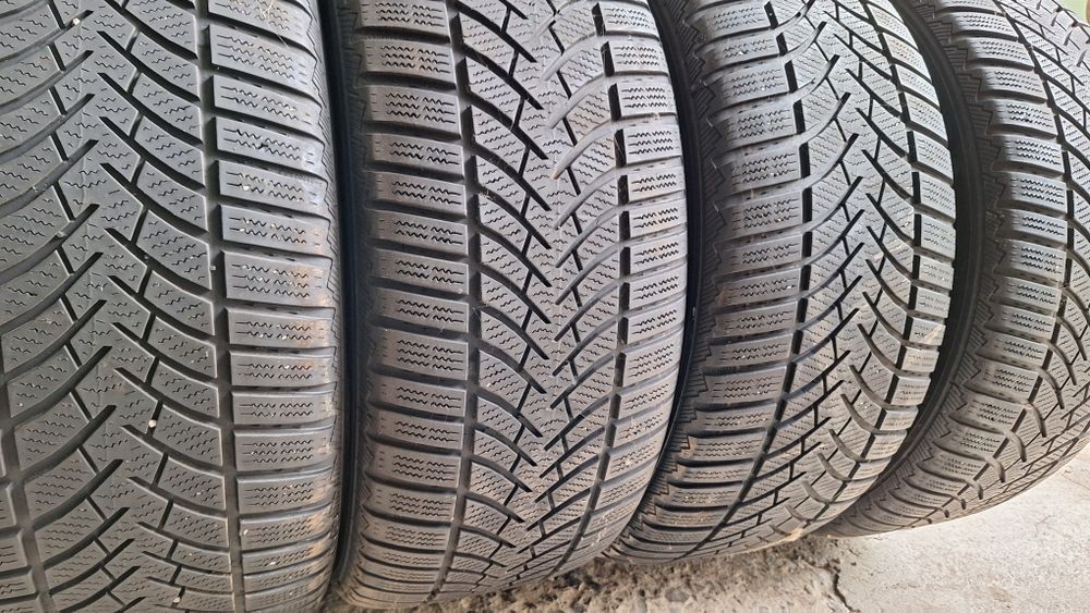 235/55R17 V XL SEMPERIT SUV 4шт зимові шини (протектор 6.90мм)