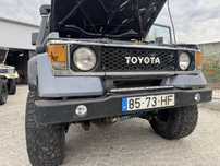 Toyota landcruiser lj 70