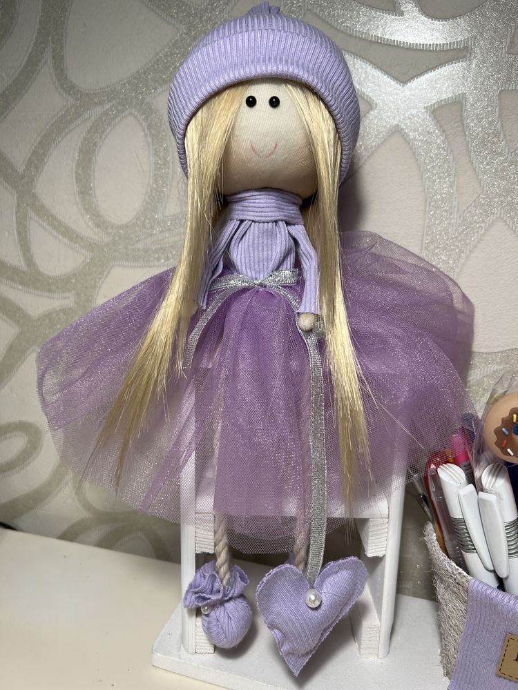 Настольная текстильная кукла