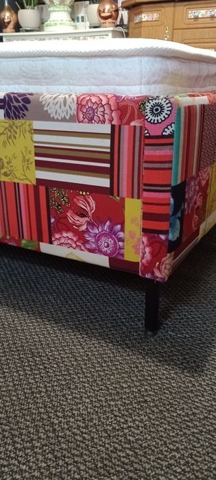 Łóżko patchwork 140x200 z materacem kieszeniowym bdb