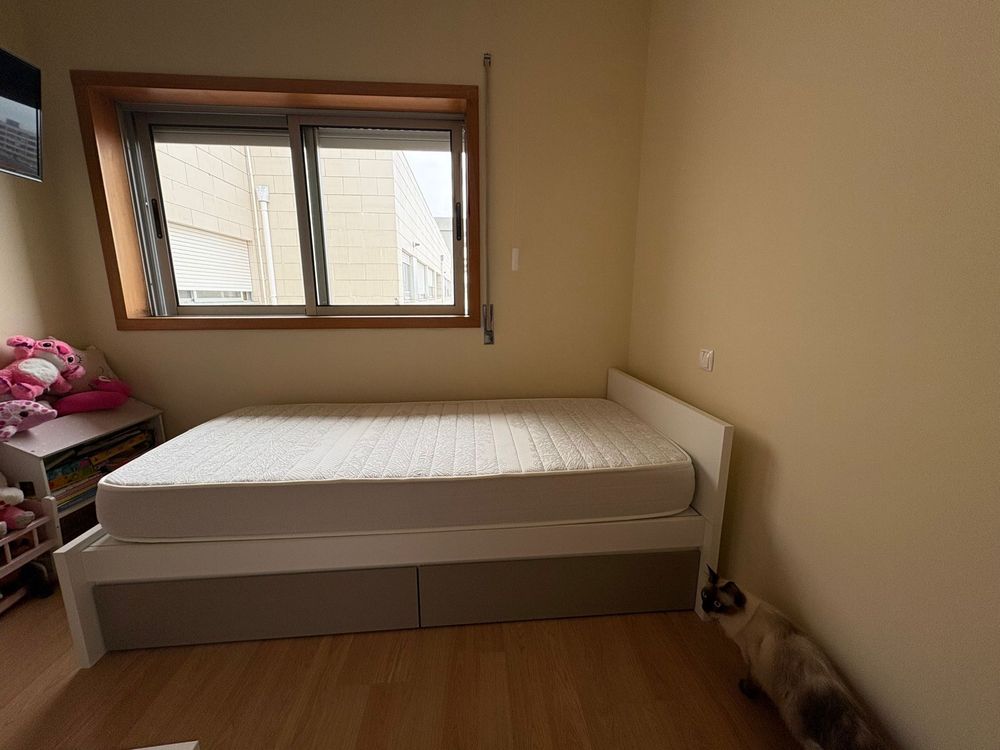 Cama trama 90*200 com 2 gavetões