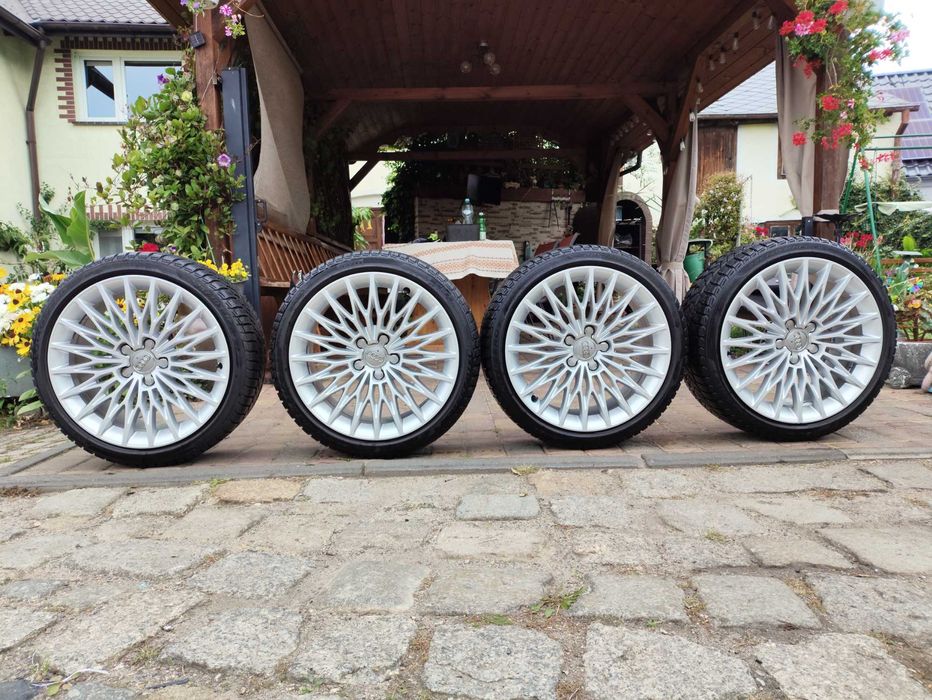 Felgi aluminiowe Alu AUDI A3 S3 S LINE 18 Zima 225/40/18 Pirelli