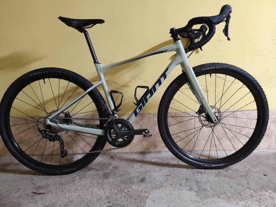 Rower GIANT Revolt 1