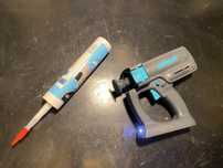 Pistolet elektryczny do silkonu baterie 4xAA Wolfcraft