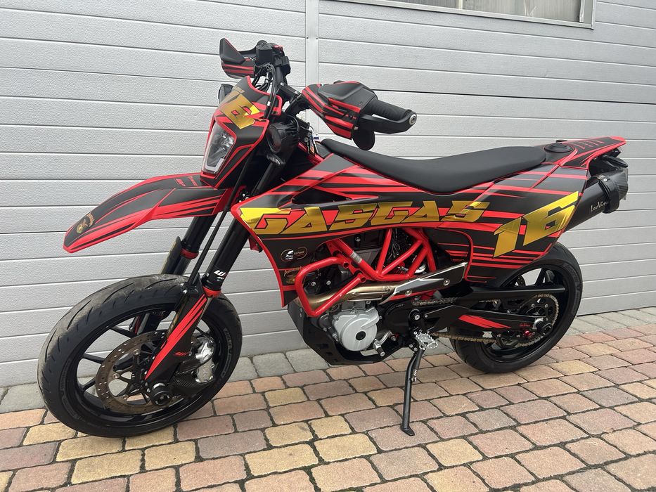 Gas Gas SM 700 KTM 2022r Leo vince! SMC 690 Supermoto (husqvarna 701)