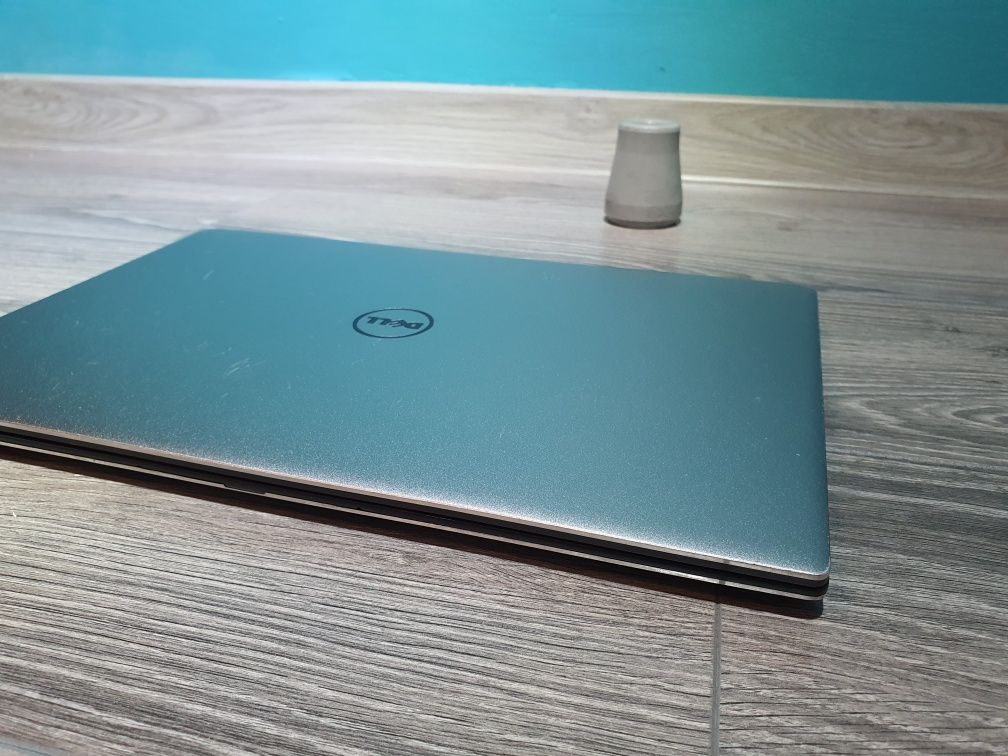 DELL XPS 13 9350 dotyk, bardzo ładny