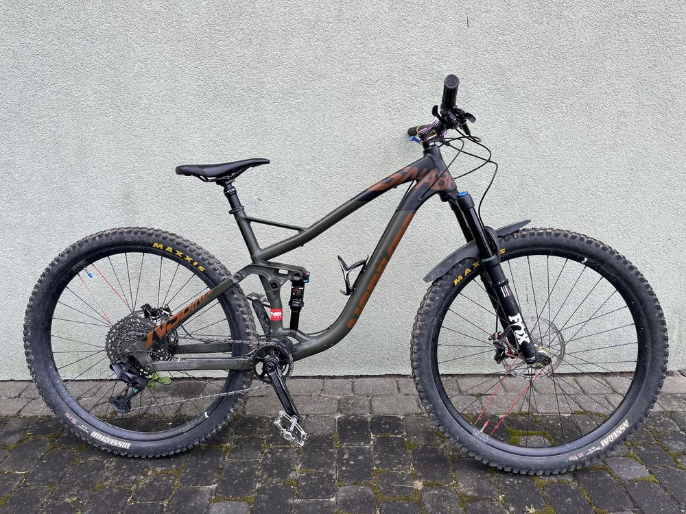 Rower MTB NS Bikes Snabb 130 plus 1, zawieszenie FOX