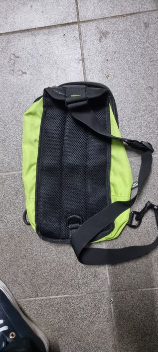 Mochila tira colo  Monster