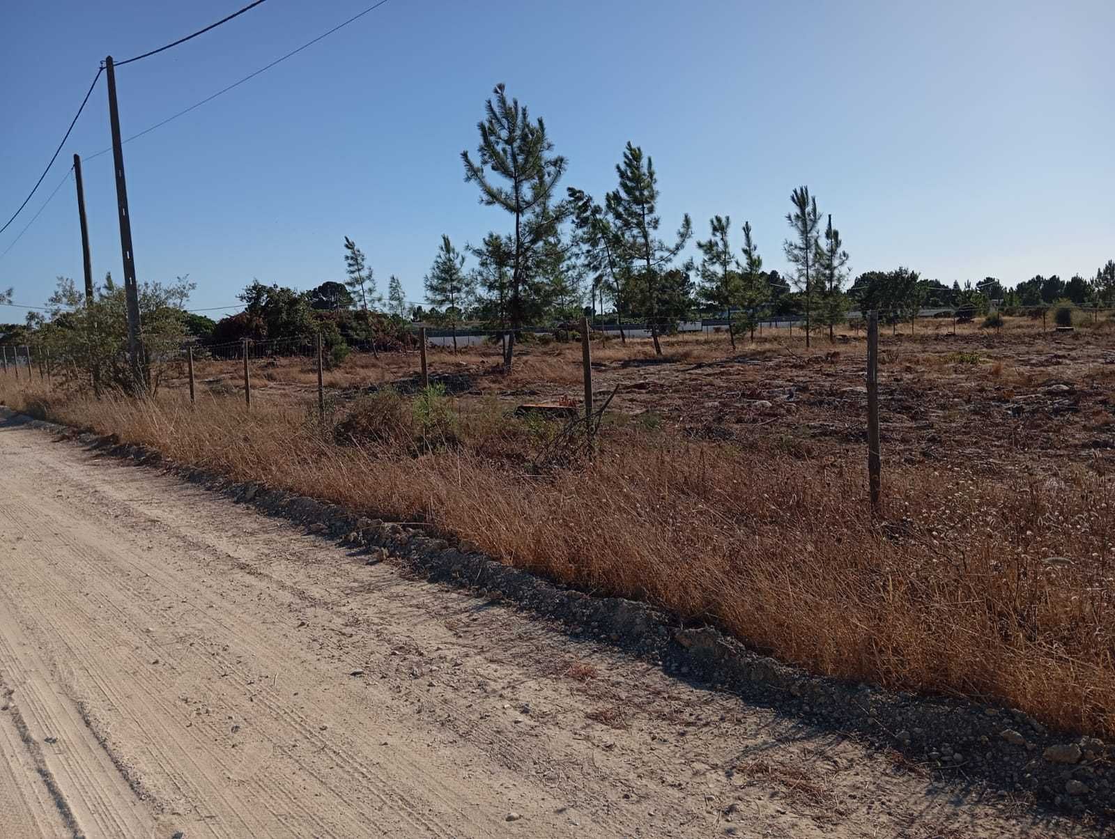 Terreno 300 m² 7 Mil