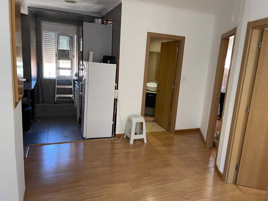 Apartamento T2 na Lapa na Rua do Borja