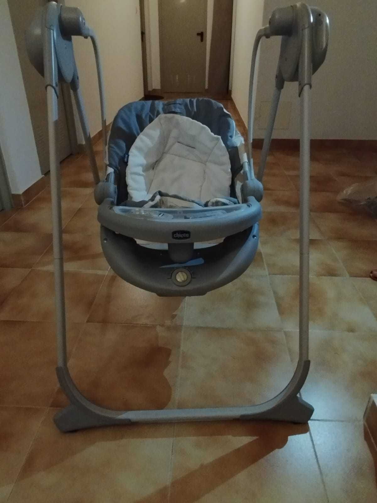 Carrinho Be Cool Twice, Baloiço Chicco, Cadeira Chicco Auto - Tudo 65€