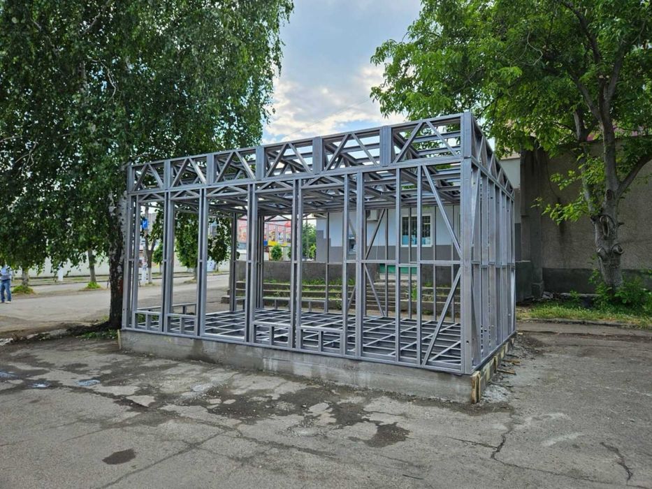 Konstrukcje LSTK – lekkie konstrukcje stalowe, produkcja i montaż