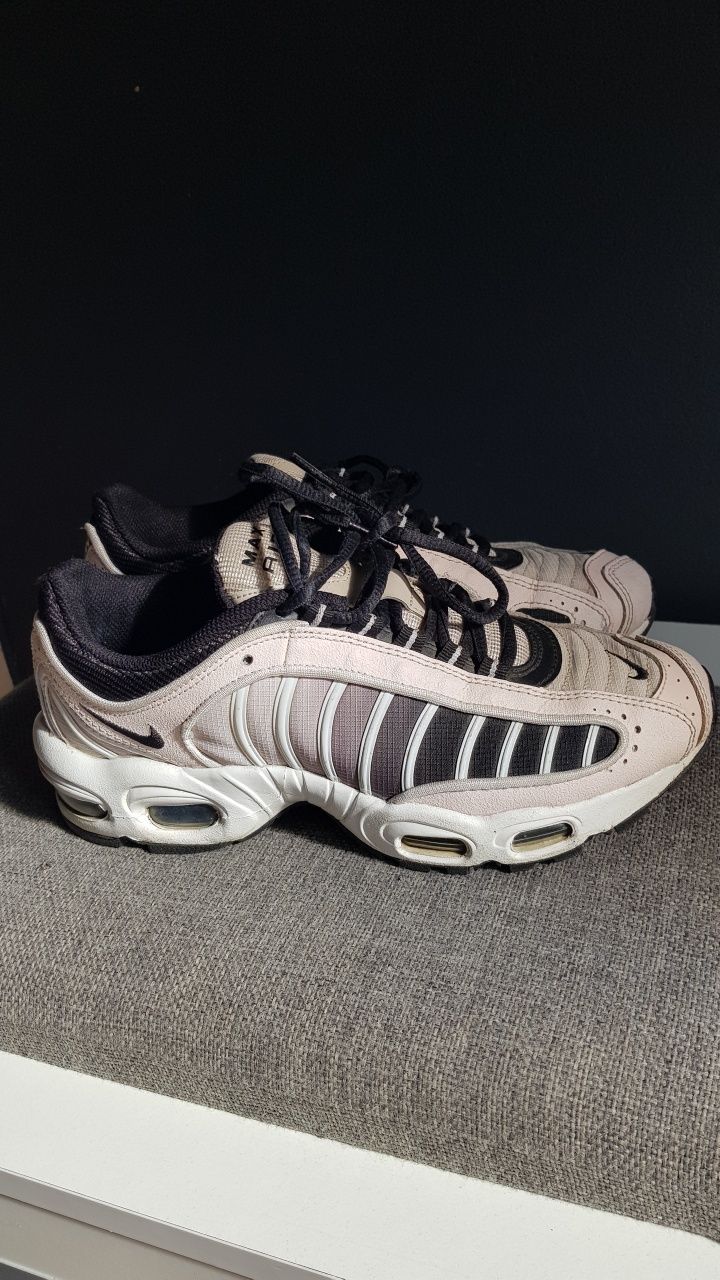 Nike Air Max Tailwind