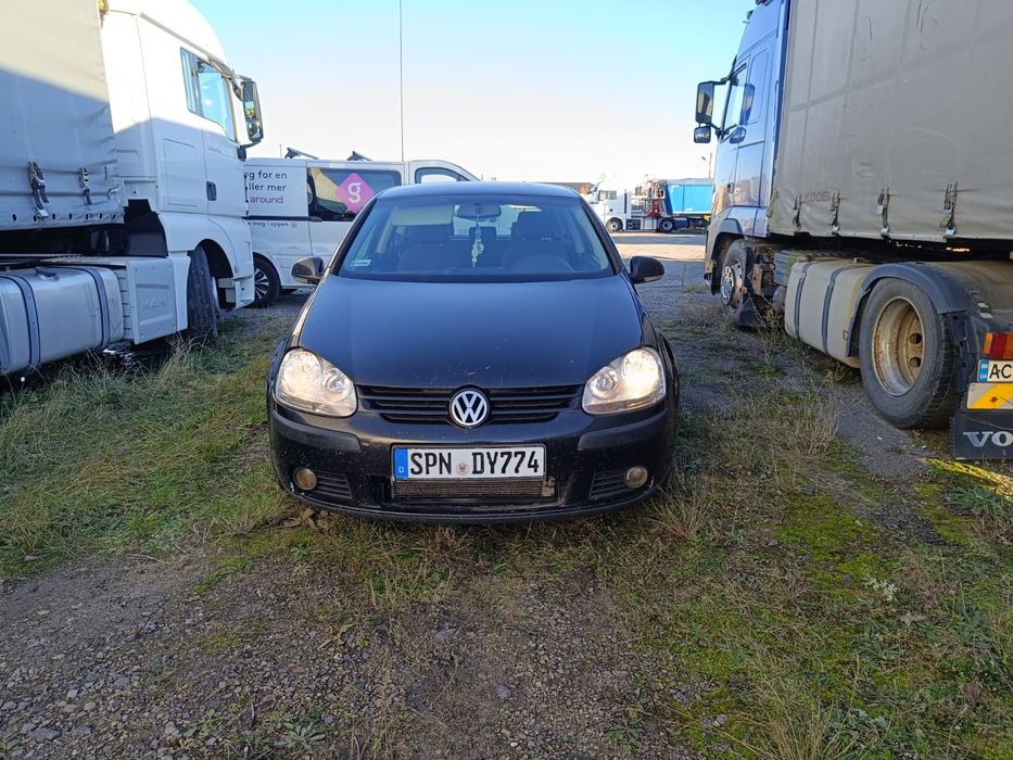 Гольф 5 2005рік 1.9 д 77кл