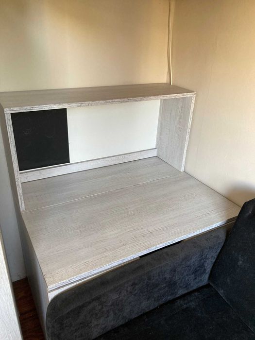 Zestaw mebli do pokoju, sypialni
