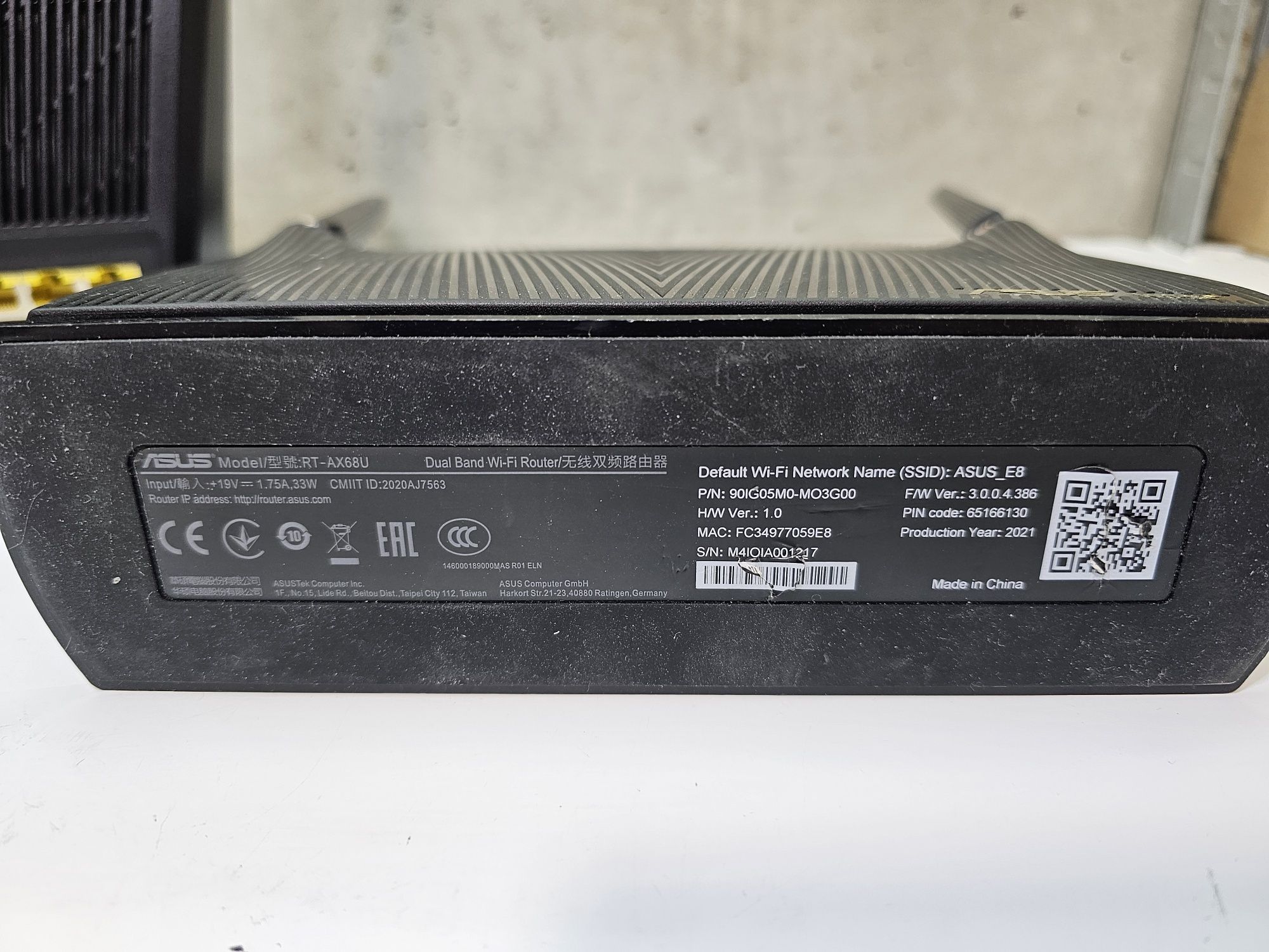 Бездротовий маршрутизатор (роутер) ASUS RT-AX68U