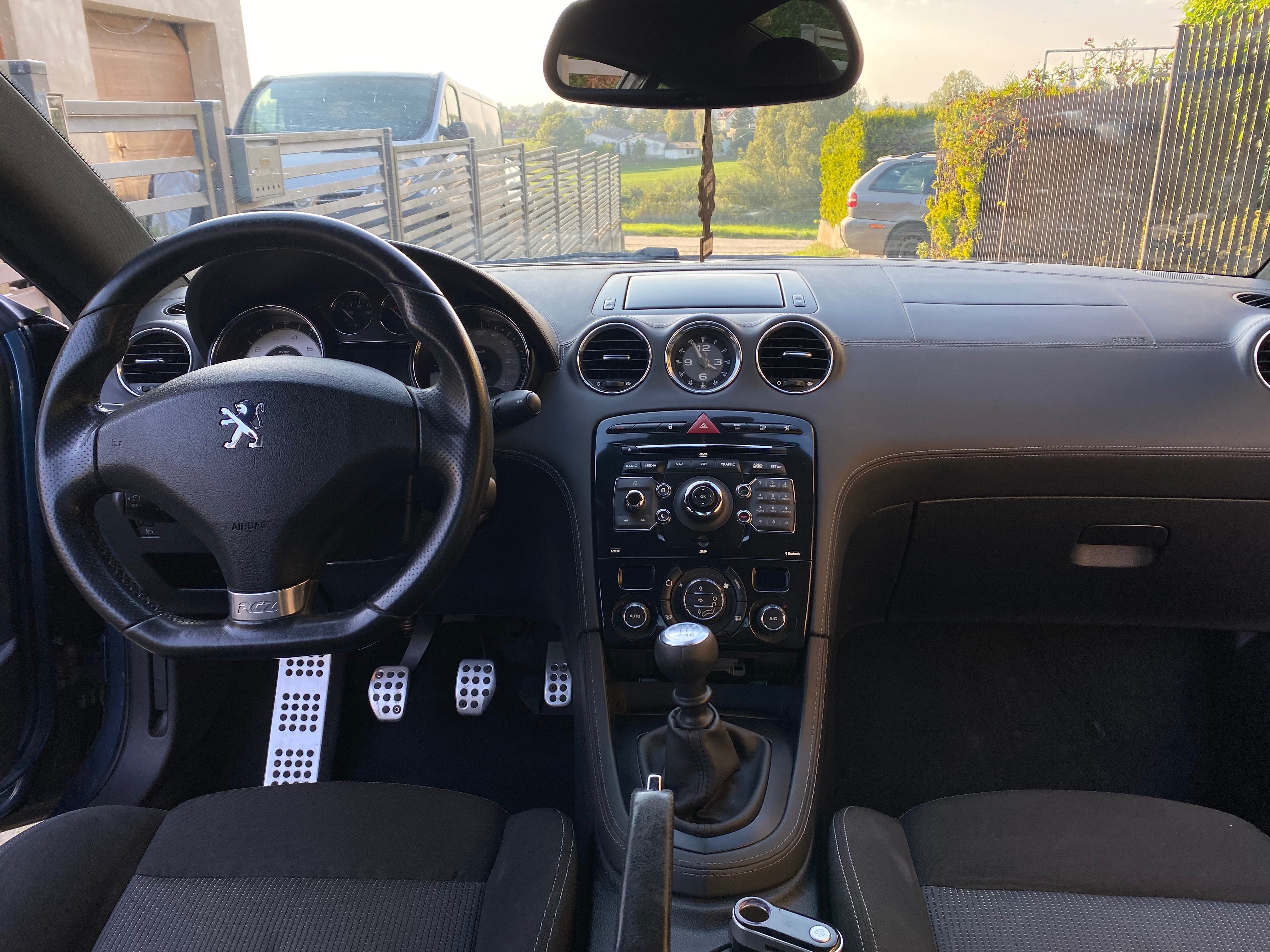 PEUGEOT RCZ 1.6 benzyna