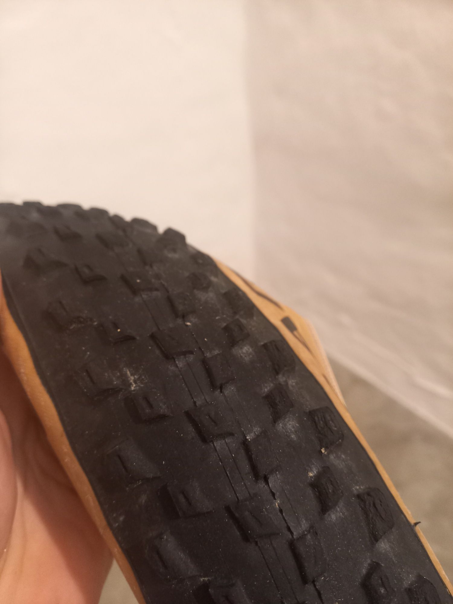 Pneus BTT 29 x 2.35 Vittoria Barzo e Mezcal