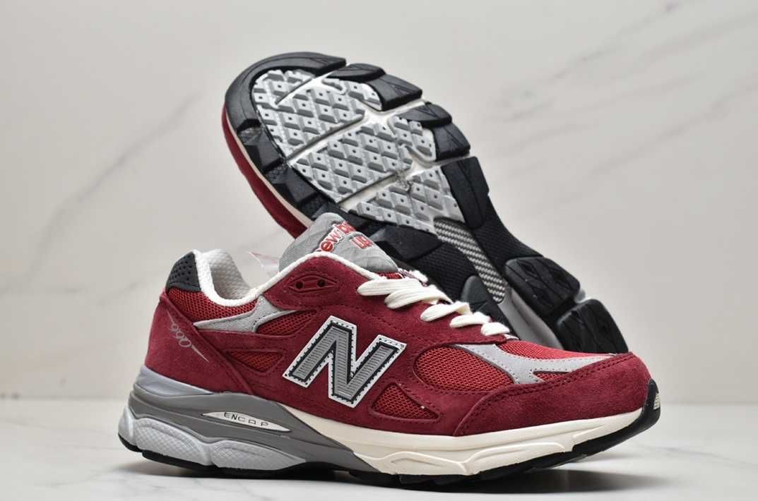 New Balance M990TF3 V3 MiUSA Teddy Santis Scarlet, rozmiar 45