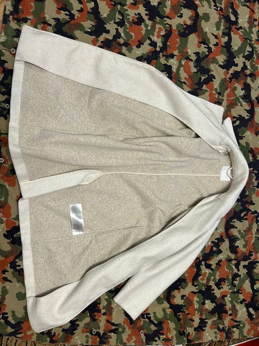 Пальто демісезон , біле