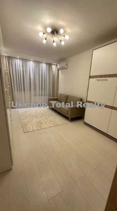 ВИНОГРАДАР! Чудова 1 кімнатна квартира з ремонтом! Пр-т Свободи 30Б