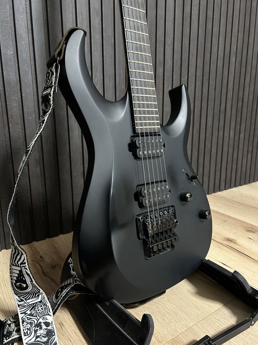 Електрогітара CORT X500 Menace