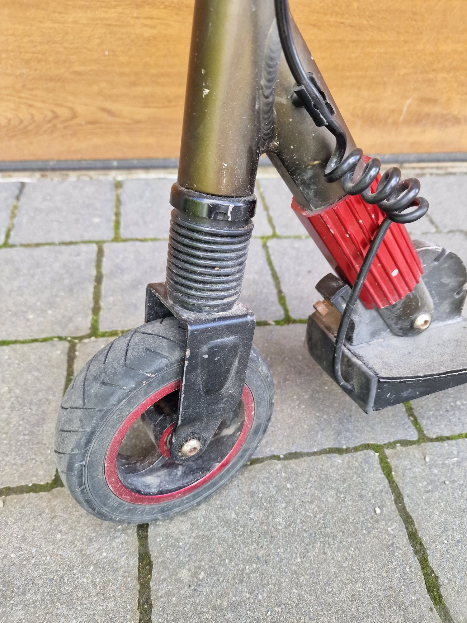 Hulajnoga elektryczna motus city 6 xd
