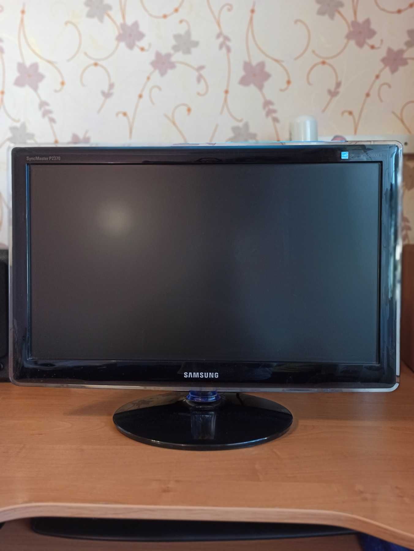 Монитор Samsung P2370 Sync Master