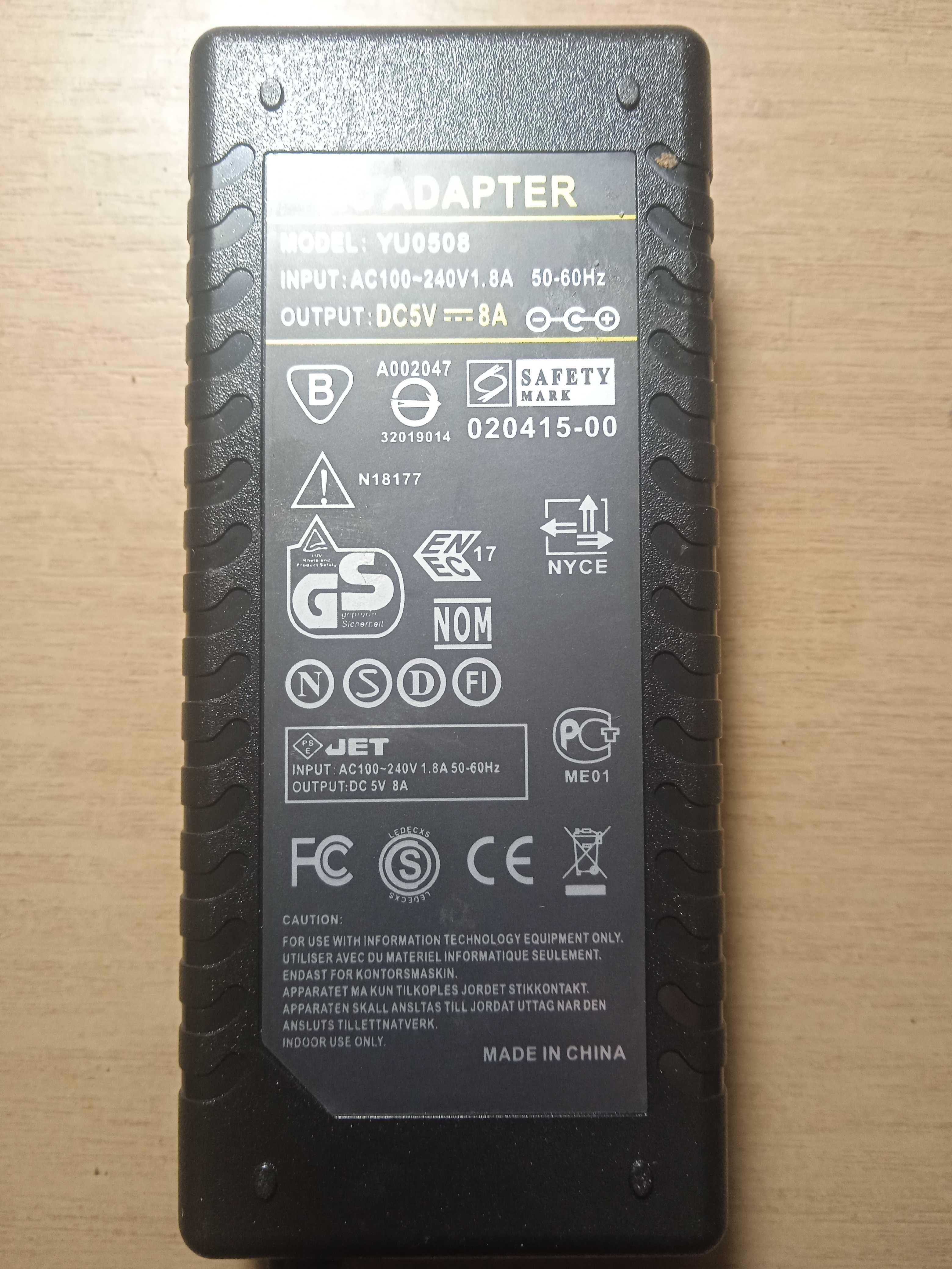 AC adapter YU0508