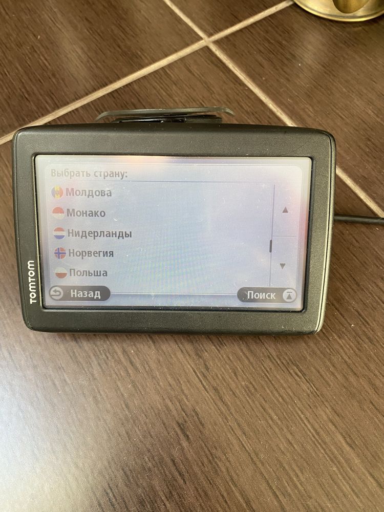 Навигатор TomTom 4EN52