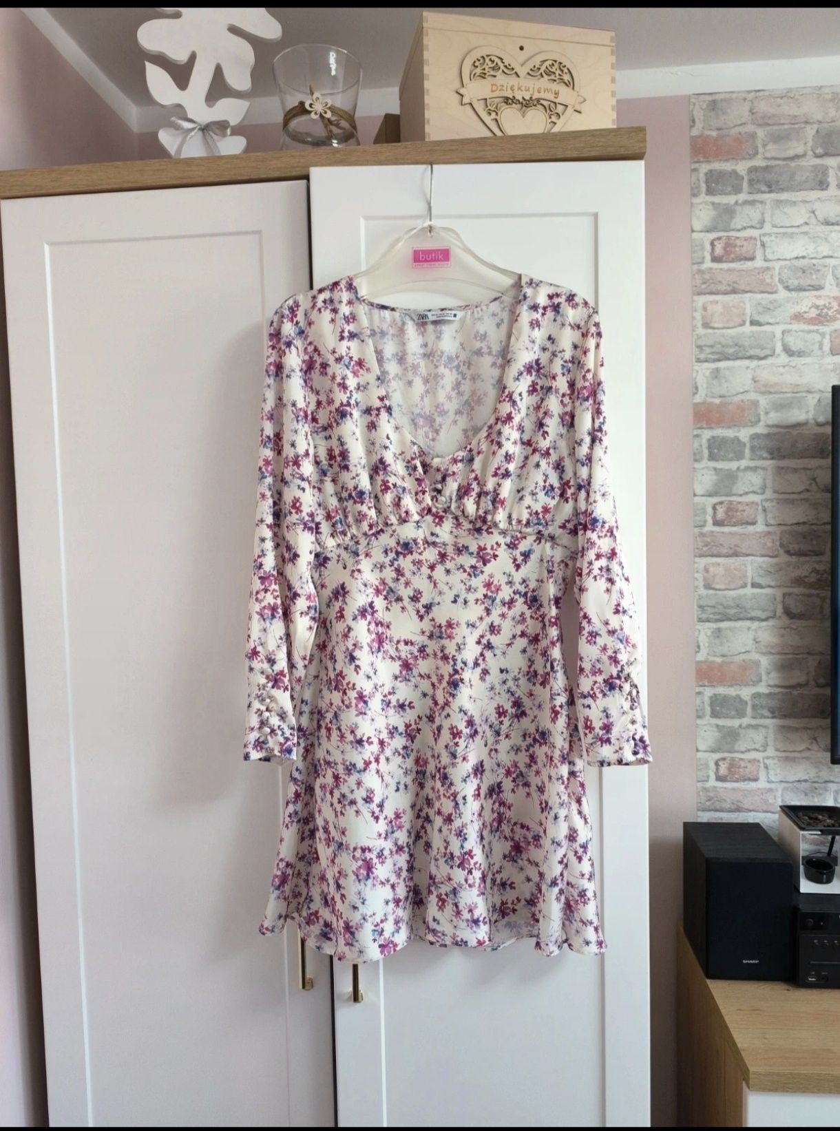 Zwiewna romantyczna sukienka ZARA w kwiaty, rozmiar XL (42)