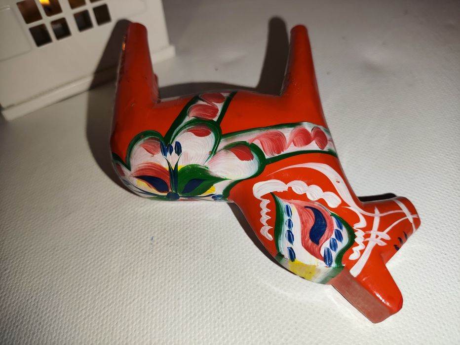 Nr22. Konik szwedzki czerwony drewniany oryginalny Äkta Datahemslöld