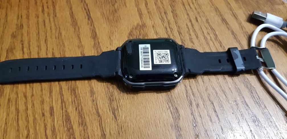 Smartwatch wojskowy