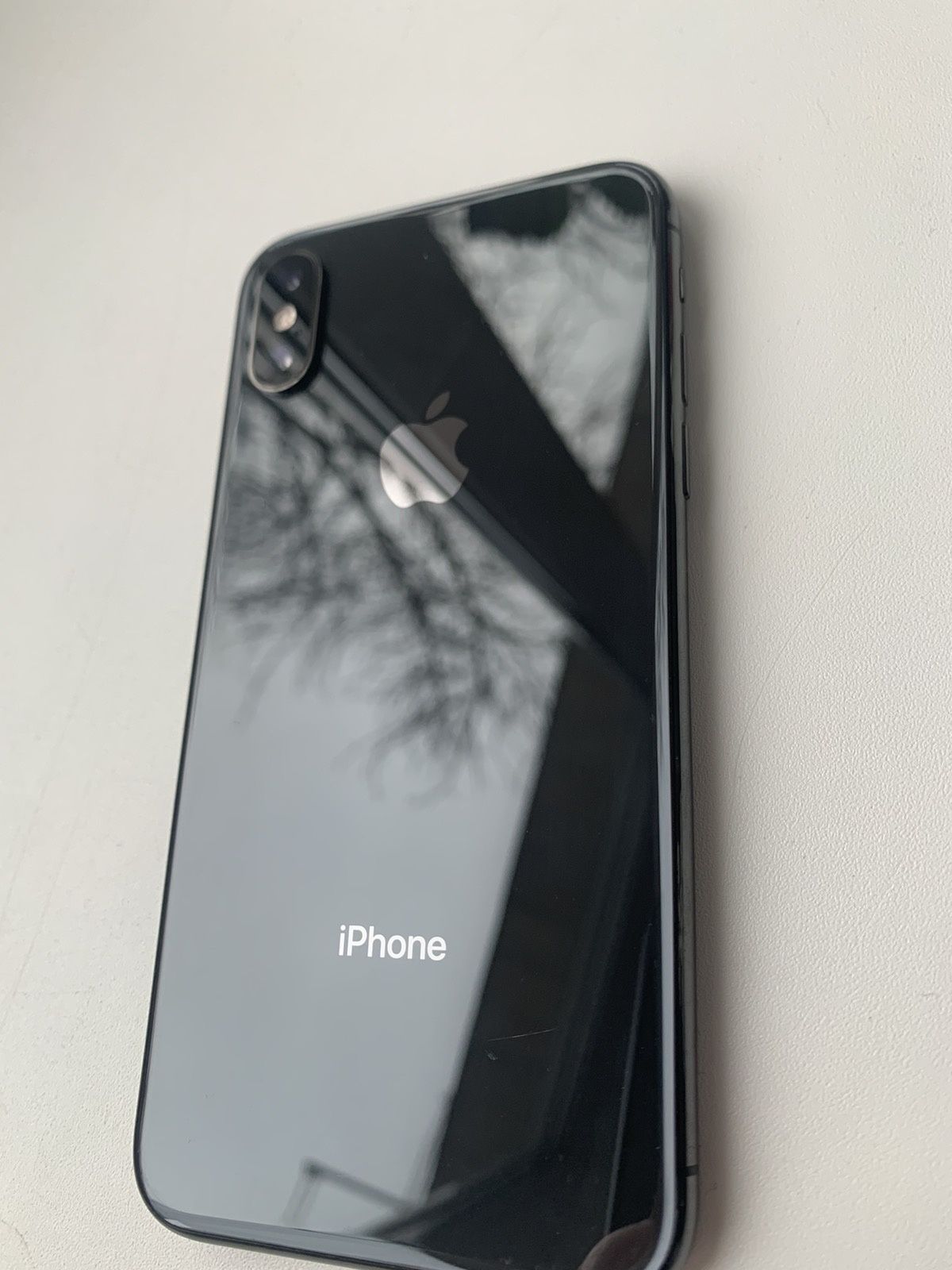 Продам iPhone Xs,space Grey, 256 Гб,АКБ 84%