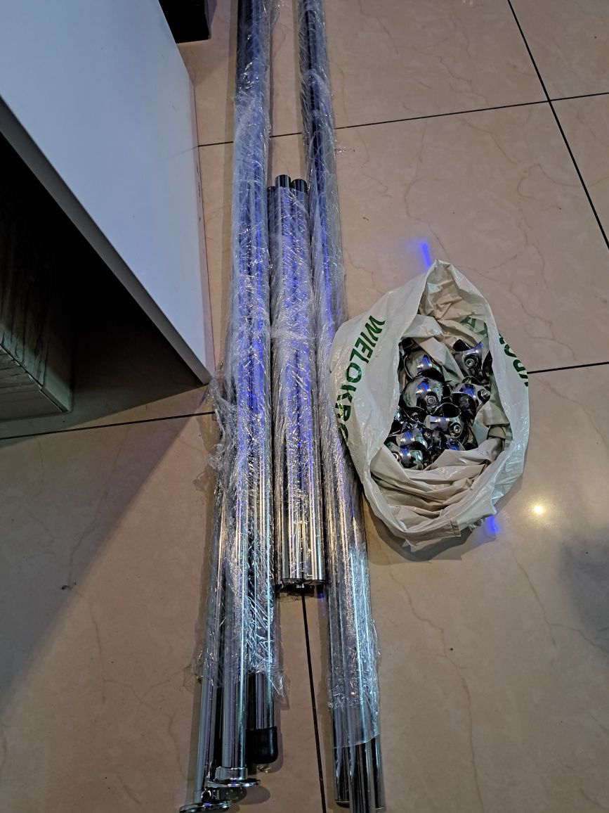 Gondola  z pułką , wieszak garderoba ,stojak na ubrania.