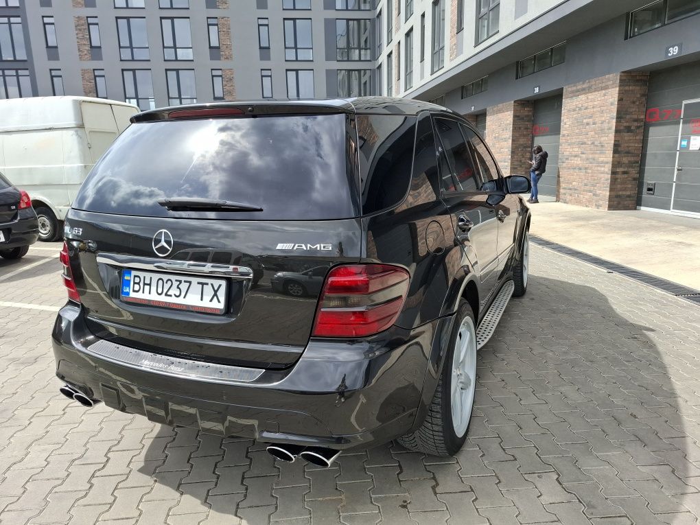 ML164 AMG 63 Настоящий конанический v8.
