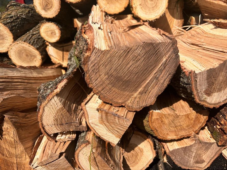 Drewno opałowe transport