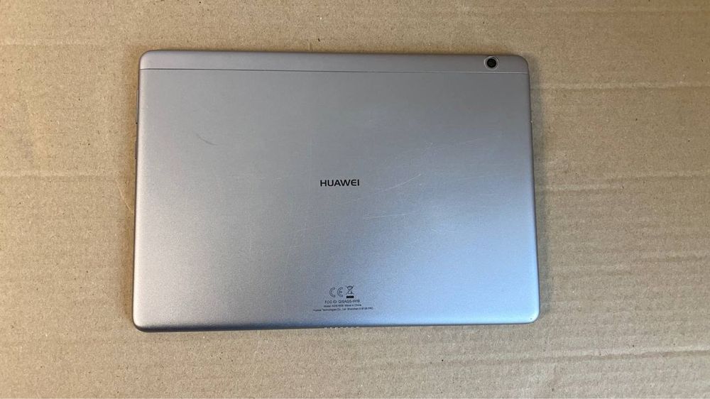 Планшет Huawei MediaPad T3 9.6" Wi-Fi AGS-W09 2/16Gb + карта 32Gb