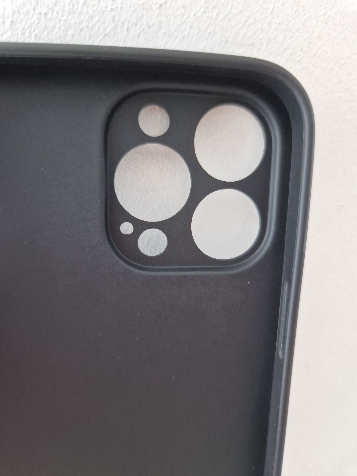 Back Case MATT do IPHONE 13 PRO MAX Czarny