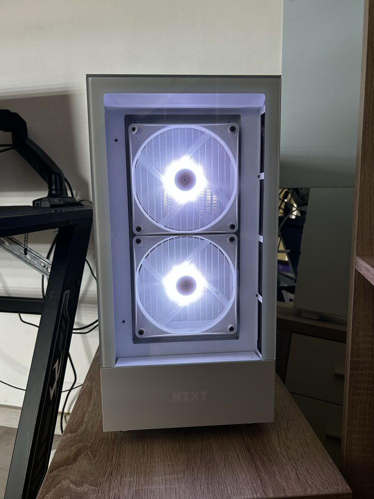 Pc gamer | ryzen 7 2700x | Gigabyte rtx 3050 8 gb + monitor