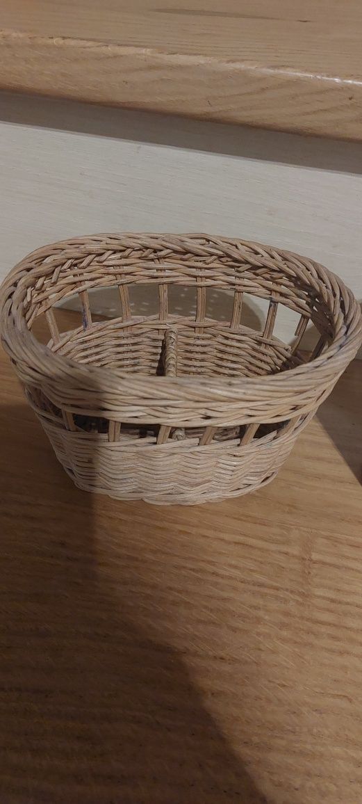 Pojemniki na kredki Ikea i inne