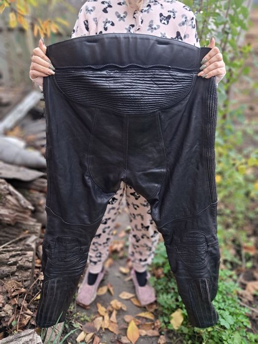 Мотоштанішки шкіряні,фірмові