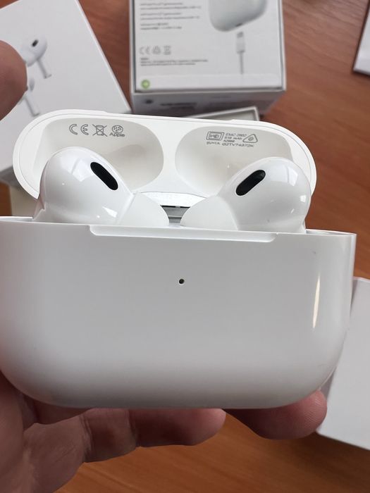 Airpods pro 2,шумоподавl ux якість 1:1 бездротові навушники