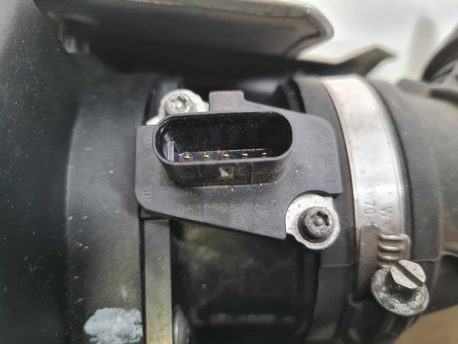 Przewód filtra powietrza przepływomierz Audi A4 Seat Exeo 1.8TFSI