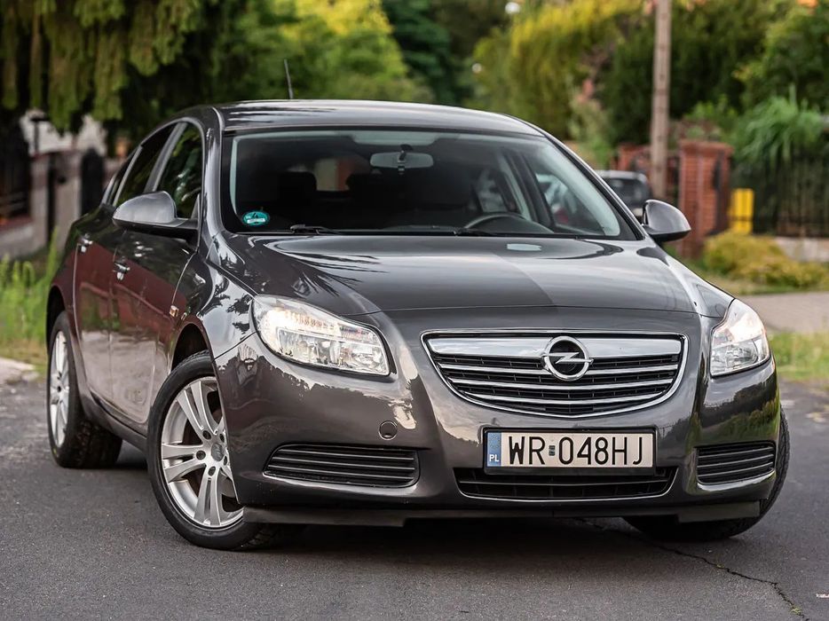 Opel Insignia 2.0CDTI 110KM Klimatyzacja Navi Kamera Tempomat Zarejestrowany