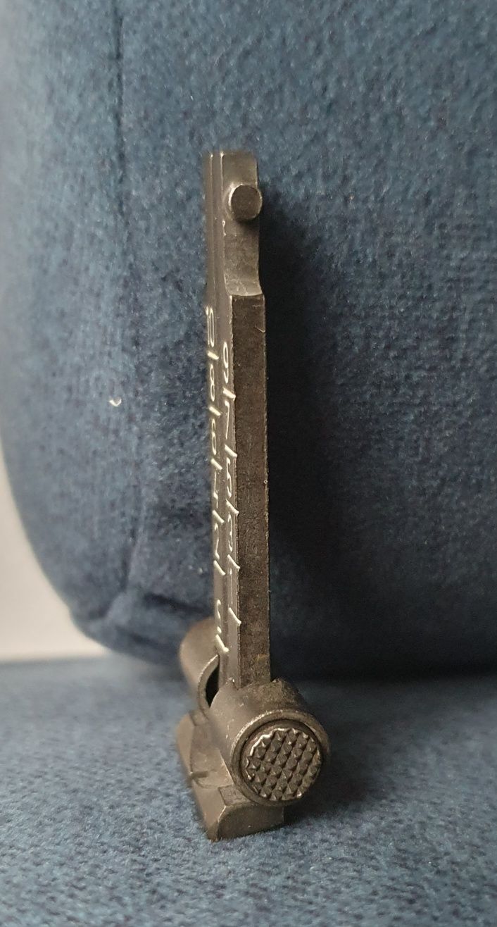 Szczerbinka trytowa do kbk AK47 Beryl Tantal , Militaria