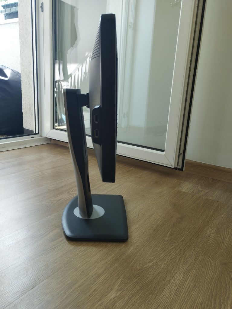 Monitor Dell P2012Ht