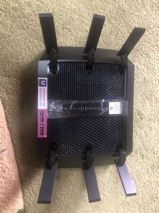 Роутер Netgear R8000P
