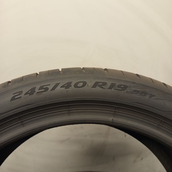 245/40R19 Pirelli Pzero