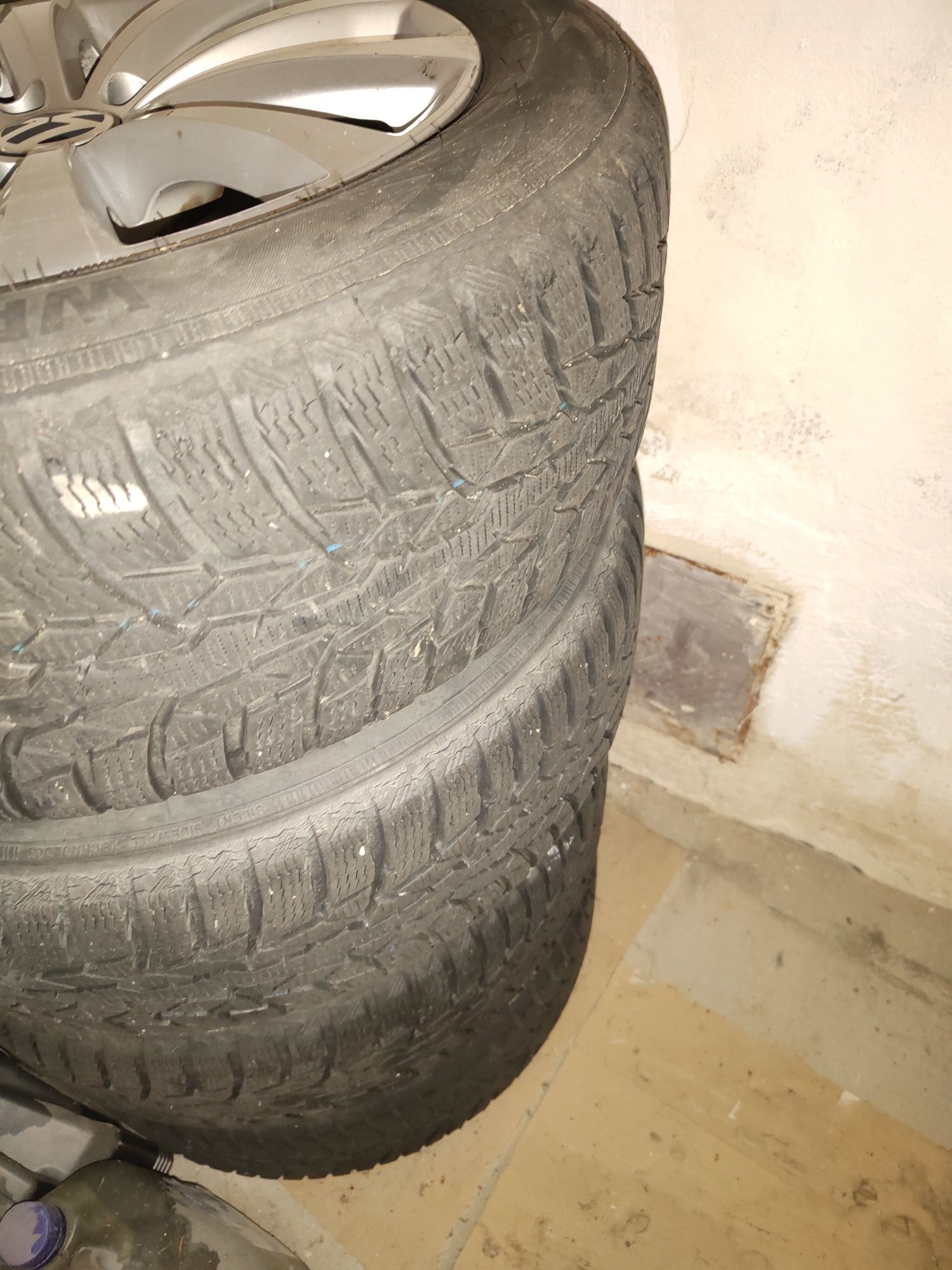 Komplet kół R16 do Passat B7